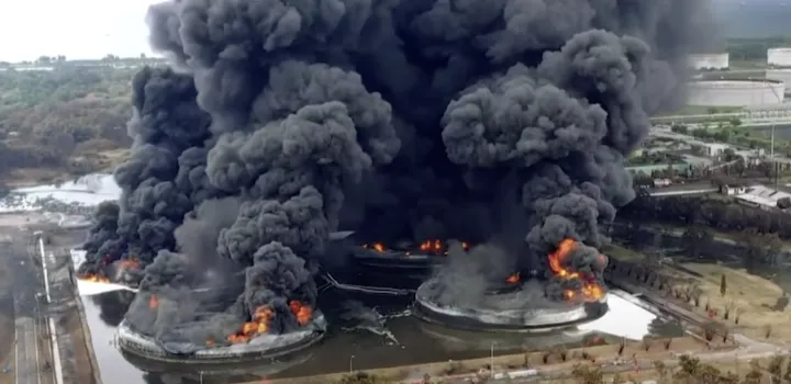 Massive fire engulfs Indonesia's biggest oil refinery in West Java